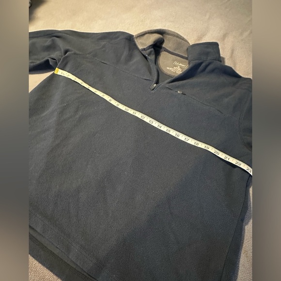 LL Bean 1/4 Zip Polar Fleece Pullover Jacket Men's XL Navy Blue. Soft Zip Pocket - Picture 3 of 11